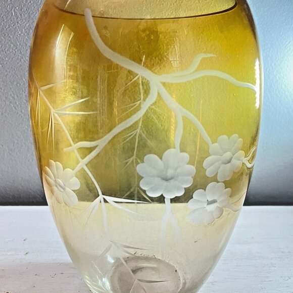 Vintage Mid-Century Etched Amber Glass Vase 8” Tall with Floral & Wheat Pattern - Picture 3 of 6